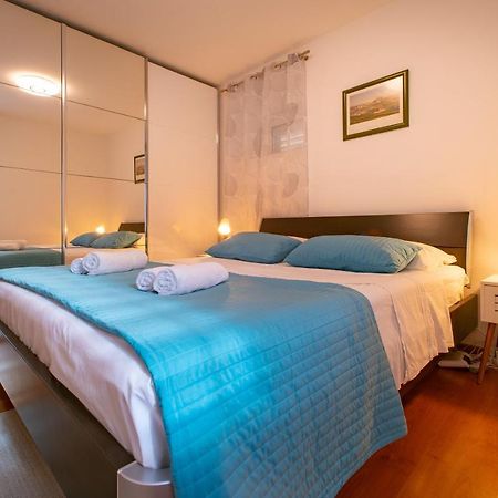 Apartment Anika Split Buitenkant foto